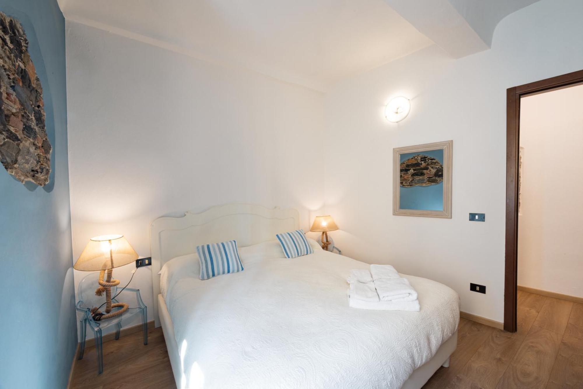 About Italy Holiday Rooms And Apartments Портовенере Экстерьер фото